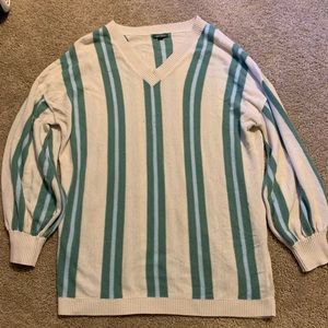 Green and blue puff sleeved sweater